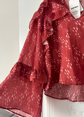 Kırmızı Fırfırlı V Yaka Uzun Kollu Bluz - Görsel 11