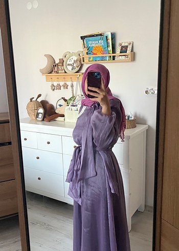 Birgül Bektaş mor uzun tesettür abiye elbise - Görsel 12