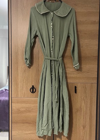 Düğmeli Uzun Kollu müslin Elbise - Görsel 4