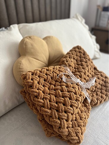 Puffy örgü battaniye hardal taba - Görsel 3