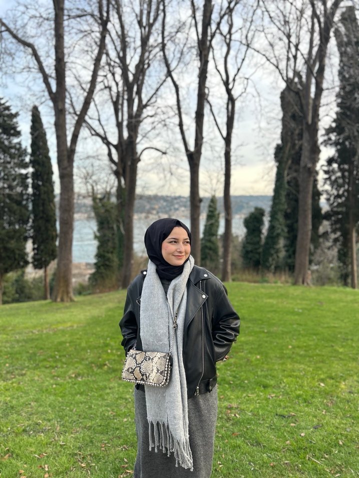 Gri elbise - Görsel 3