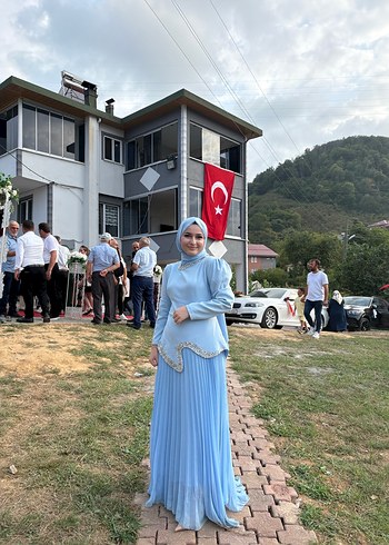 Mavi Uzun Kollu Drapeli Tesettür Abiye - Görsel 9