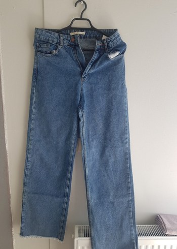 Gri Tonlu Mavi Rahat Kesim Kadın Jean