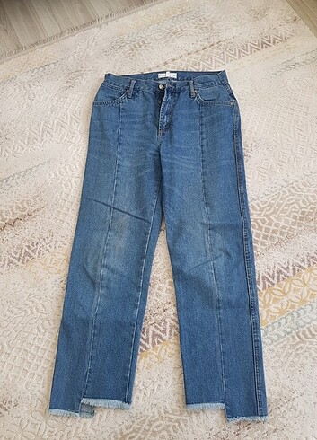 Mango jean