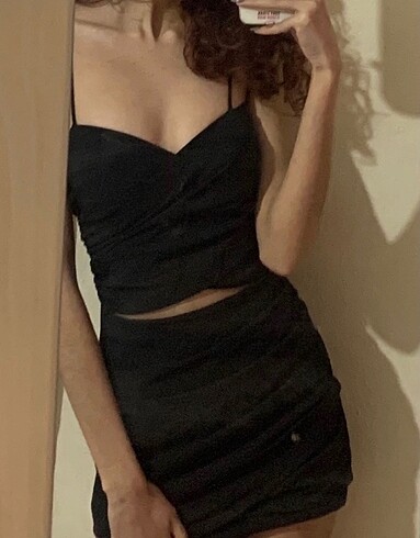 Zara siyah elbise