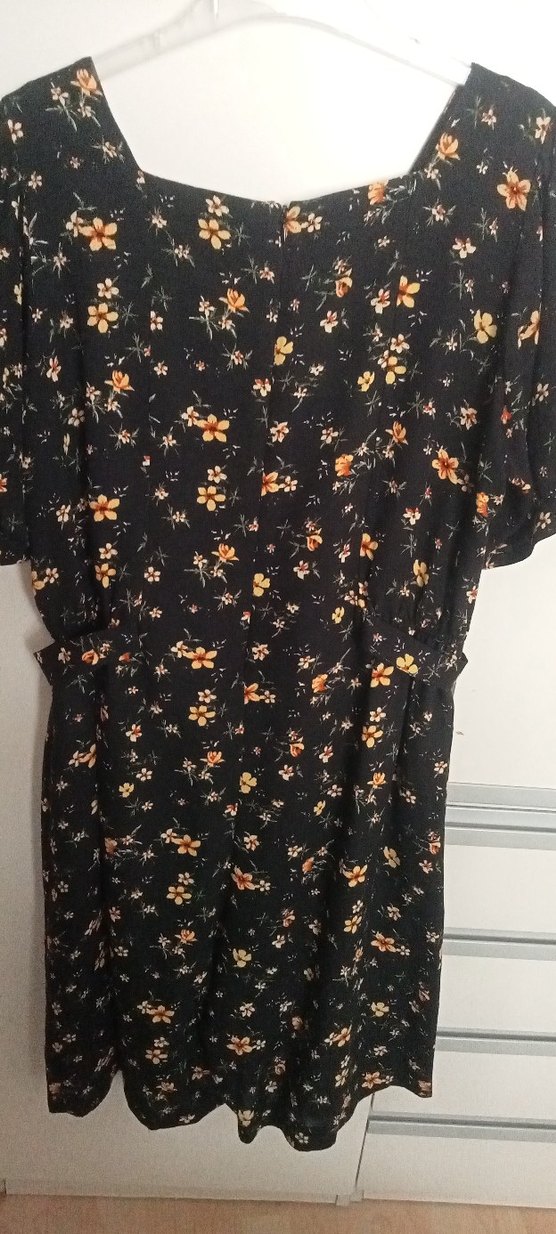 Çiçek Desenli Siyah Kadın Mini Tulum - Görsel 5