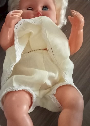 Beyaz ve Desenli Elbiseli Bebekler - Görsel 9