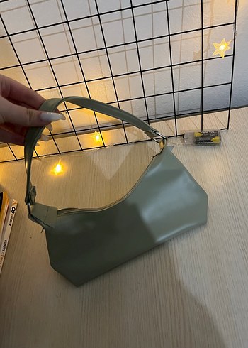 Minimalist Tasarımlı yeşil Deri Kadın Çanta - Görsel 3