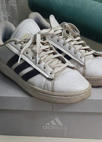Adidas ayakkabı 