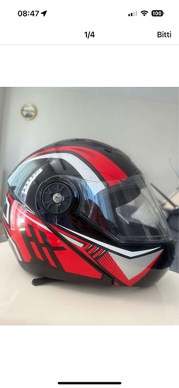 Kırmızı kask 