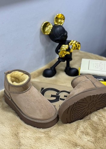 Kahverengi Ugg