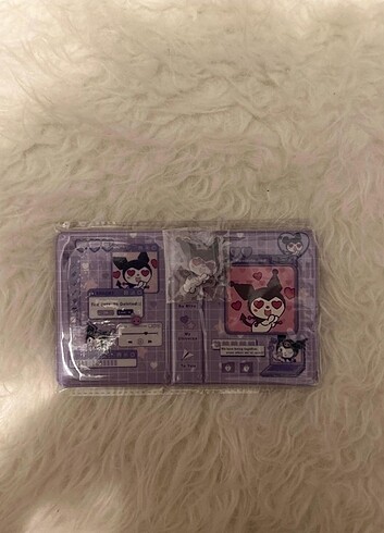 Kuromi binder