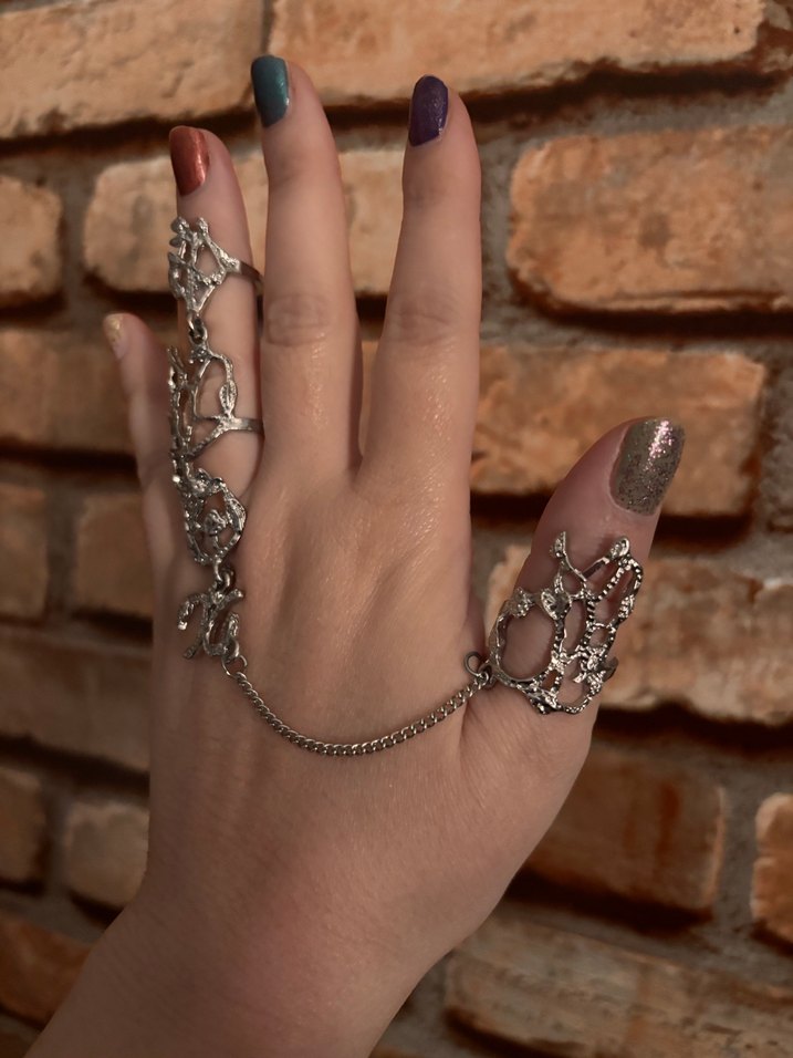 Desenli Zincir Detaylı Bohem Kadın El Zinciri - Görsel 2