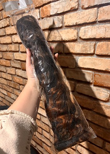 Gölgeli Kahverengi Dalgalı Sentetik Peruk - Görsel 2