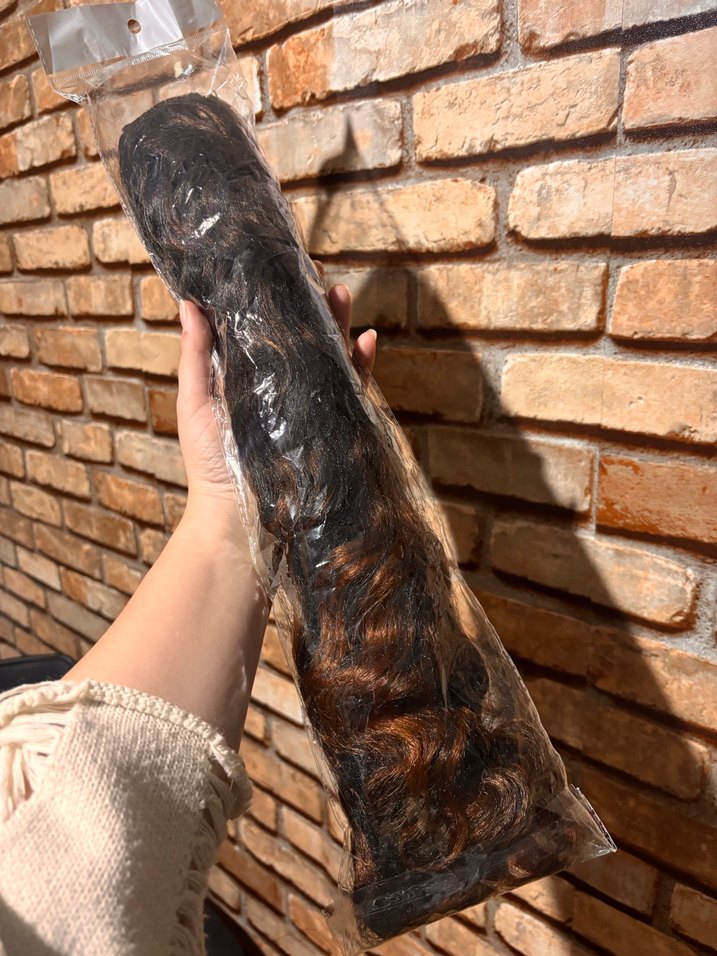 Gölgeli Kahverengi Dalgalı Sentetik Peruk - Görsel 2