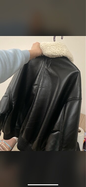 s Beden siyah Renk Stradivarius İçi Kürklü Bomber Ceket