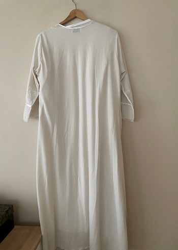 Nakışlı Bohem Uzun Beyaz Kadın Sabahlık - Görsel 9