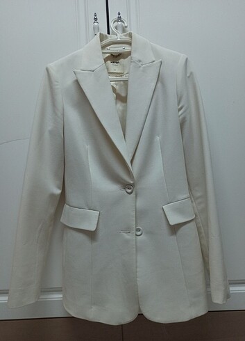 Beyaz Blazer 