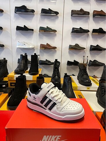 Adidas ADİDAS