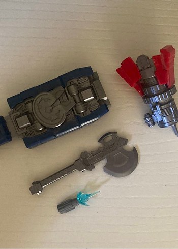  TRANSFORMERS KO OPTIMUS PRİME