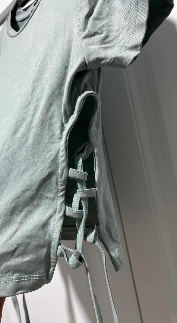 Kadın Kısa Kollu Gri Kemerli Keten Tişört - Görsel 3