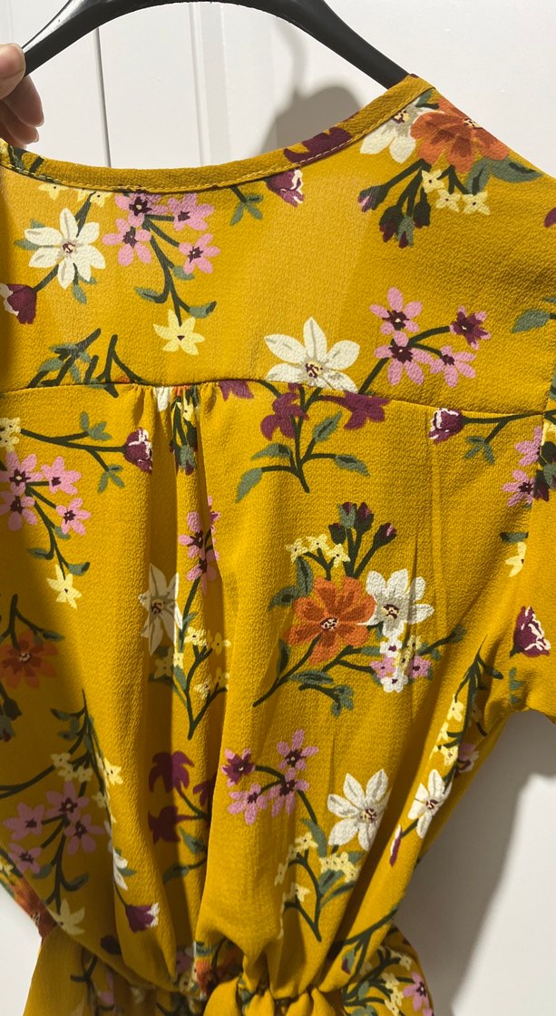 Sarı Çiçek Desenli Bohem Kısa Bluz - Görsel 3