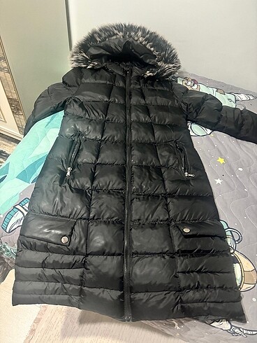 Siyah Uzun Şişme Mont