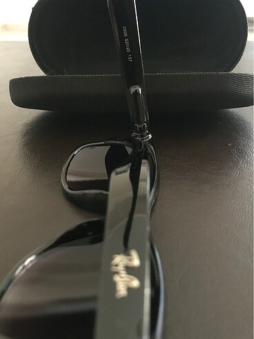 Beden ORJİNAL RAYBAN GÖZLÜK