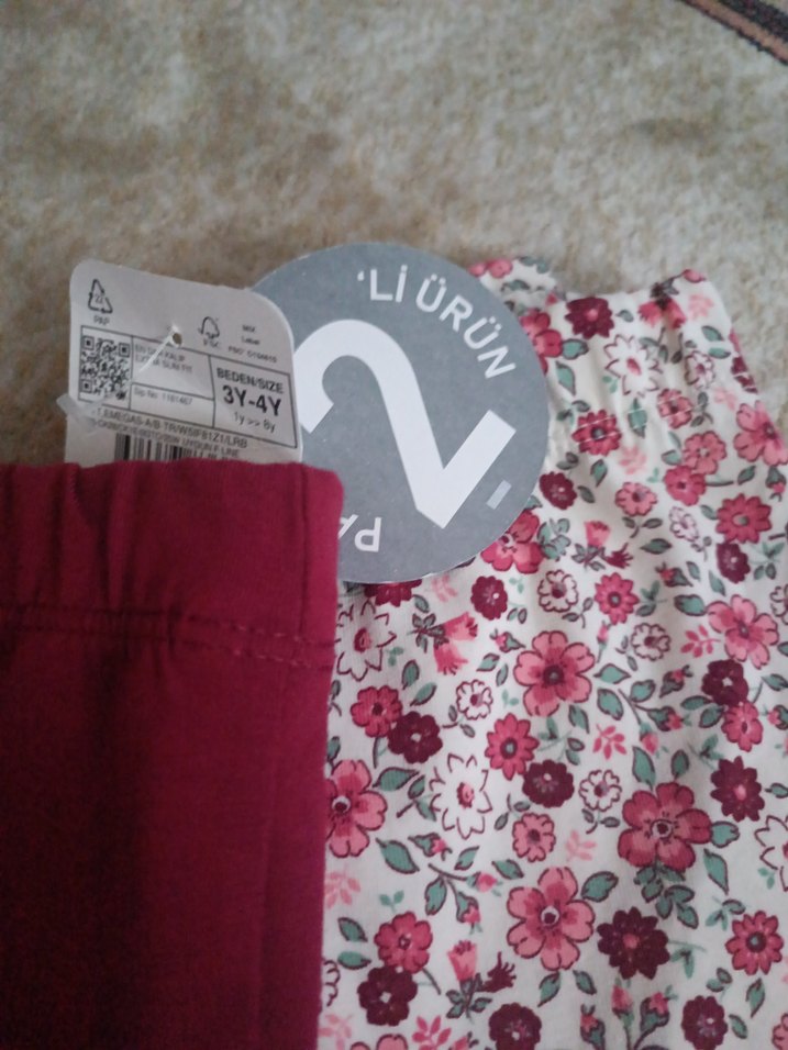 Bordo ve Çiçek Desenli Kız Taytları - Görsel 3