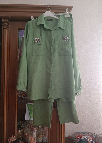 Yeşil Keten Düğmeli Bohem Kadın Gömlek