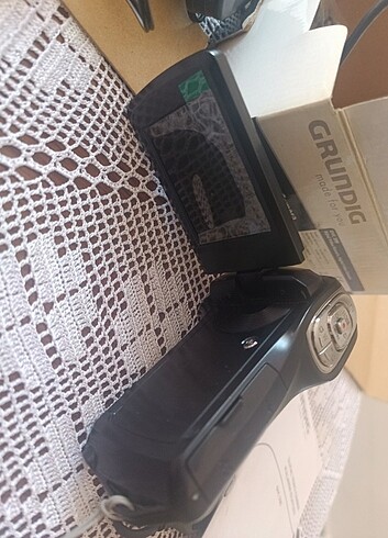 Digital video camera 