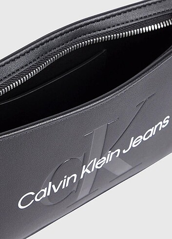 Calvin Klein Calvin Klein Omuz Çantası