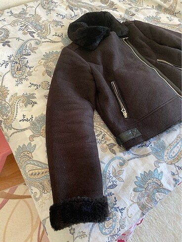 36 Beden Stradivarius mont