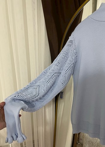 Uzun Kollu Boğazlı Triko Kazak - Görsel 2