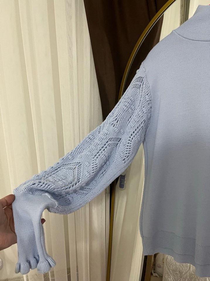 Uzun Kollu Boğazlı Triko Kazak - Görsel 2