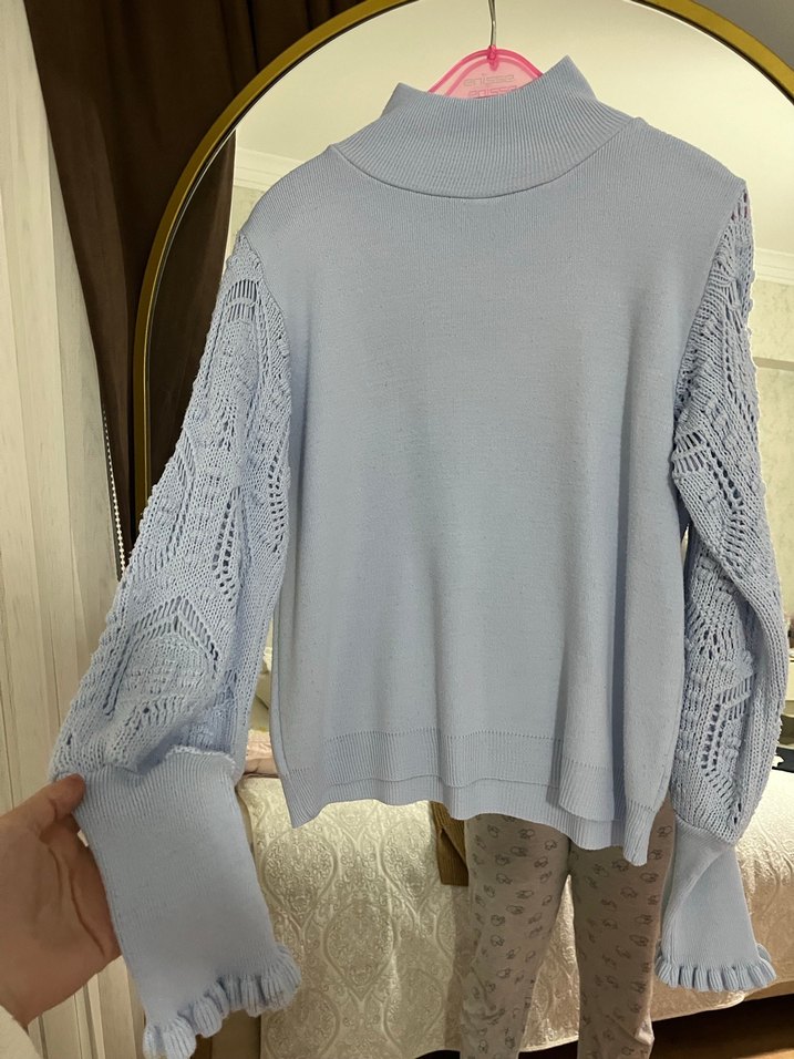 Uzun Kollu Boğazlı Triko Kazak - Görsel 4