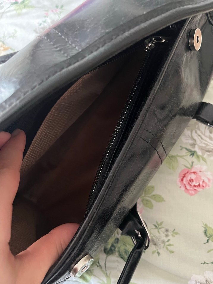 Klasik Siyah Deri Kadın Çanta - Görsel 3