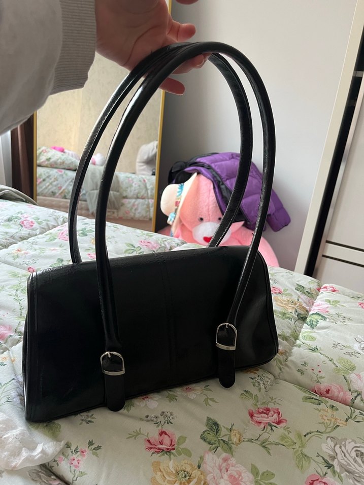 Klasik Siyah Deri Kadın Çanta - Görsel 2