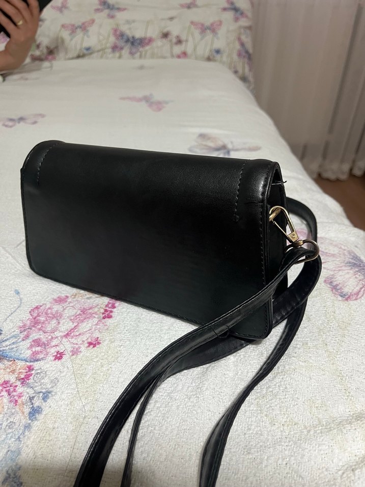 Siyah Deri Minimalist Kol Çantası - Görsel 2