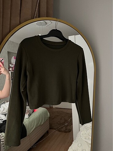 Diğer Crop kollu bluz