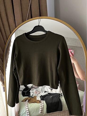 Crop kollu bluz