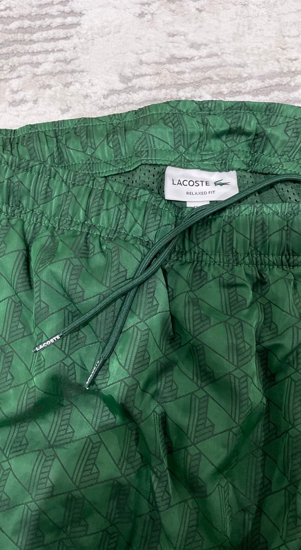 Yeşil Parlak Pilili Rahat Pantolon - Görsel 2