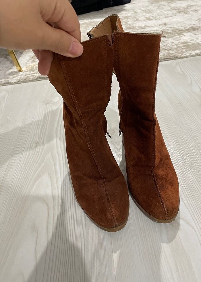 Kahverengi bot - Görsel 2