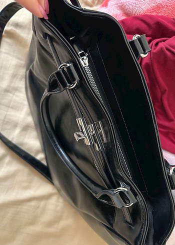 Siyah Deri Tokalı Kadın Çanta Stradivarus - Görsel 7