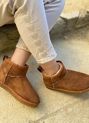 Ugg bot