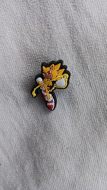 Sonic crocs charm