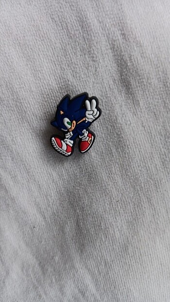 Crocs Sonic crocs charm