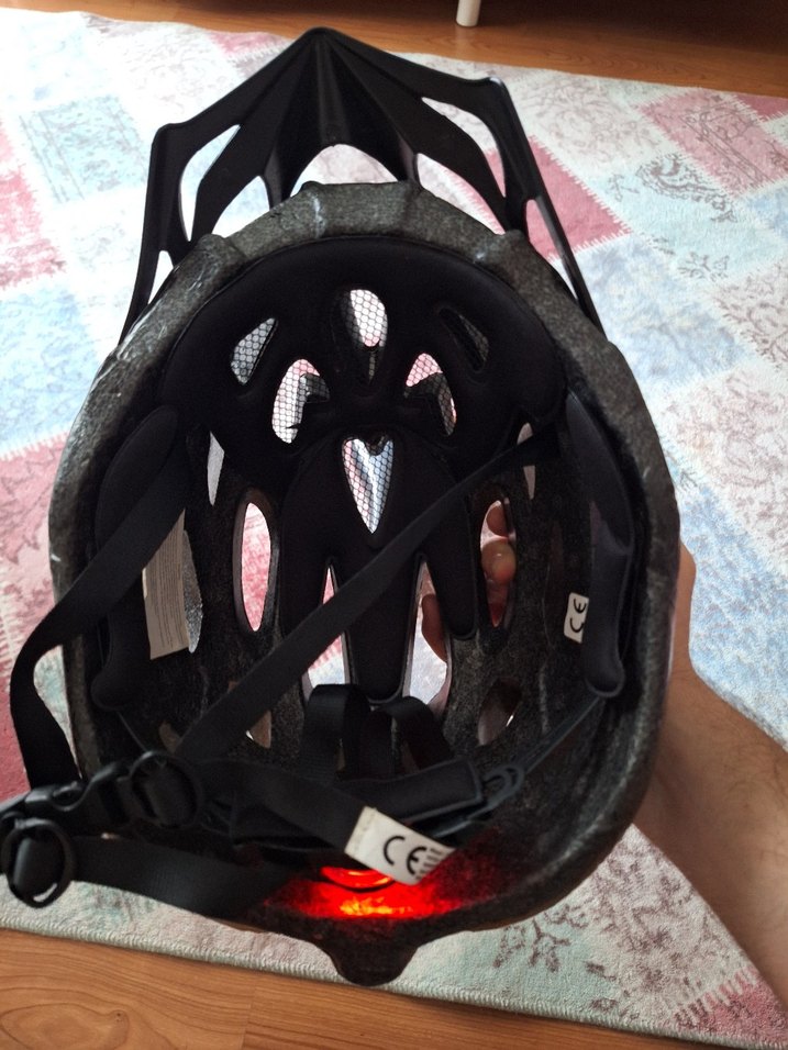 Siyah Desenli Biker Motosiklet Kaskı - Görsel 2