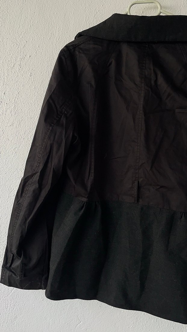 Siyah Fermuarlı Kadın Keten Ceket - Görsel 3