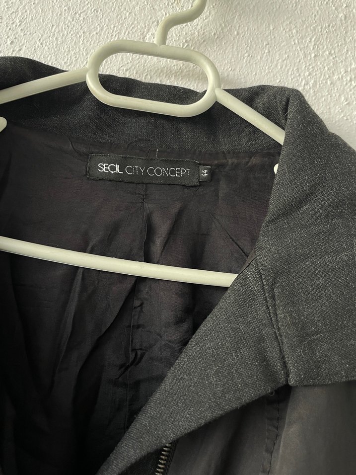 Siyah Fermuarlı Kadın Keten Ceket - Görsel 2